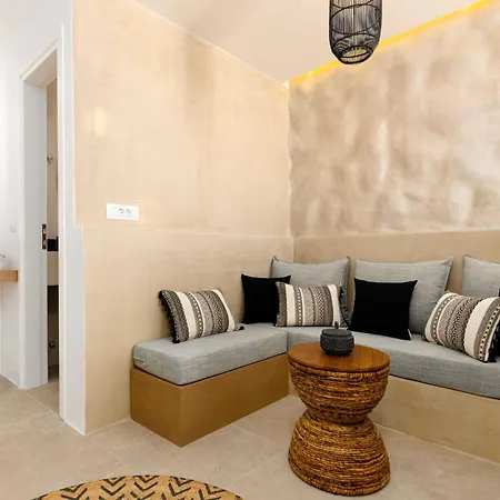 Villa Kelly Rooms & Suites Náousa Room photo